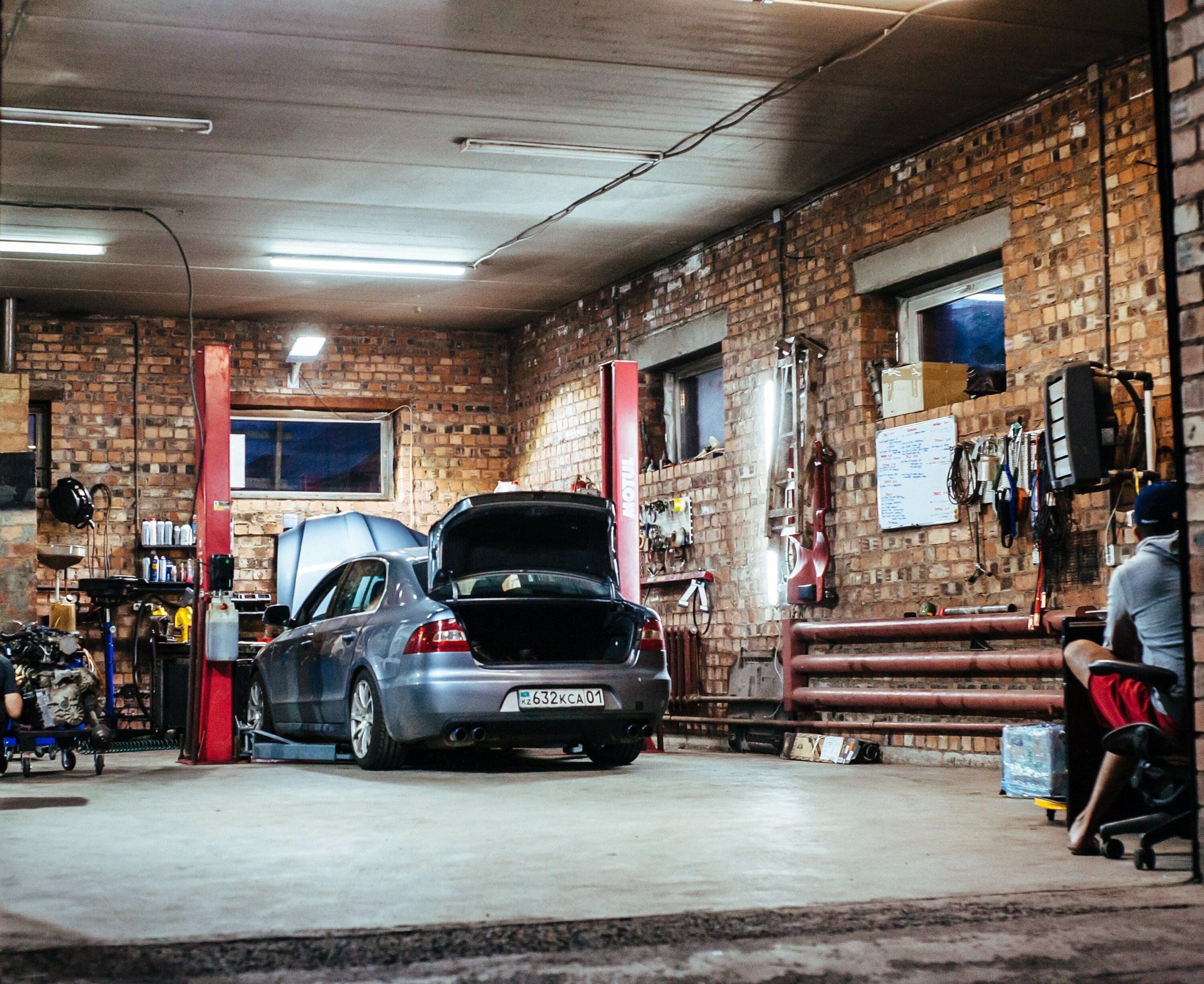 How to Convince New Customers Your Garage Is the One for Them