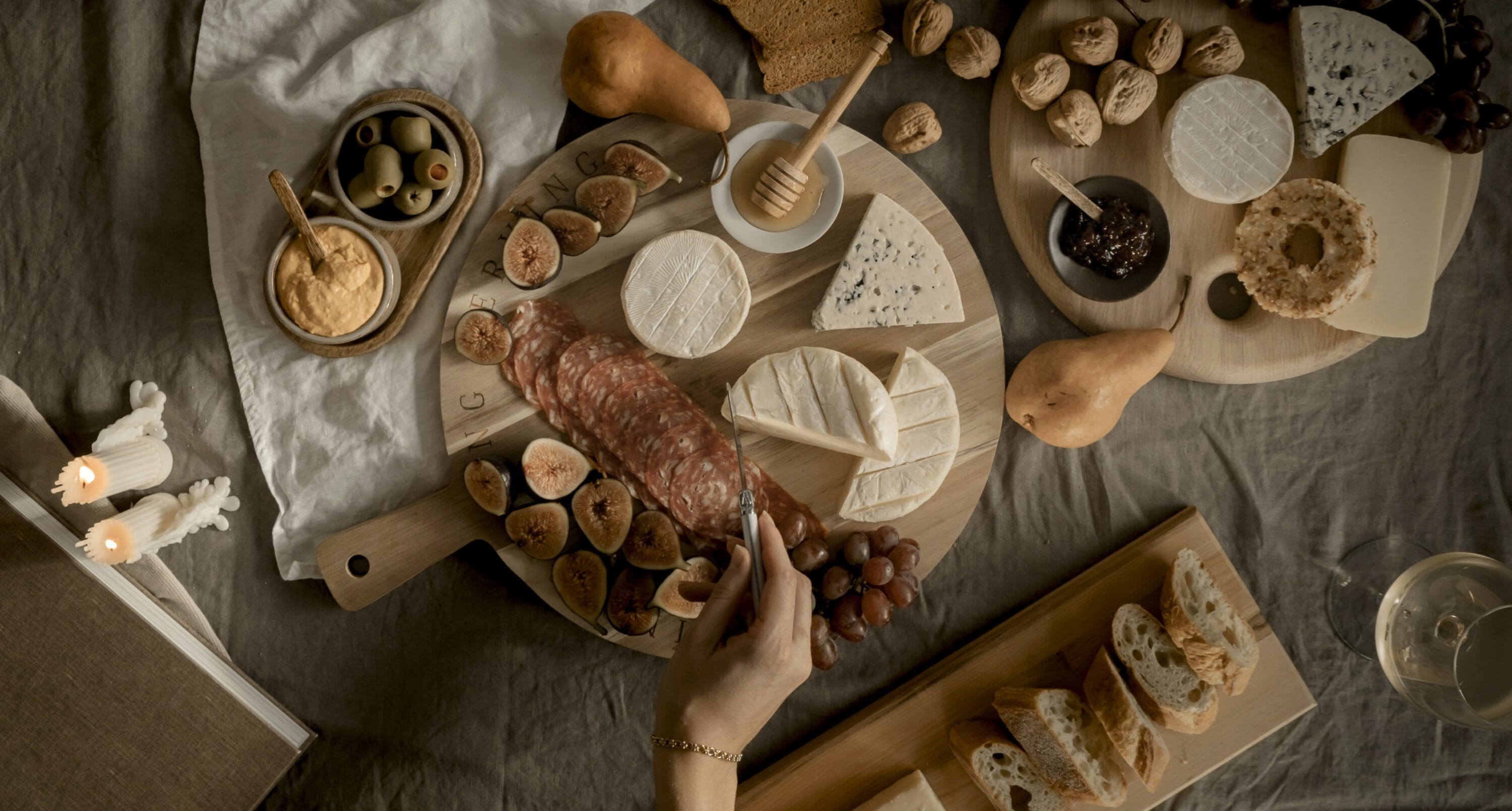 Cheese: A delicious gift you can give this holiday season